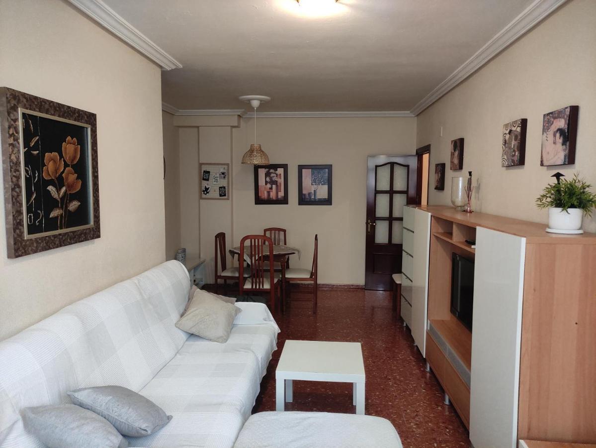 Apartamento Amplio piso junto a Playa Victoria Cádiz Exterior foto