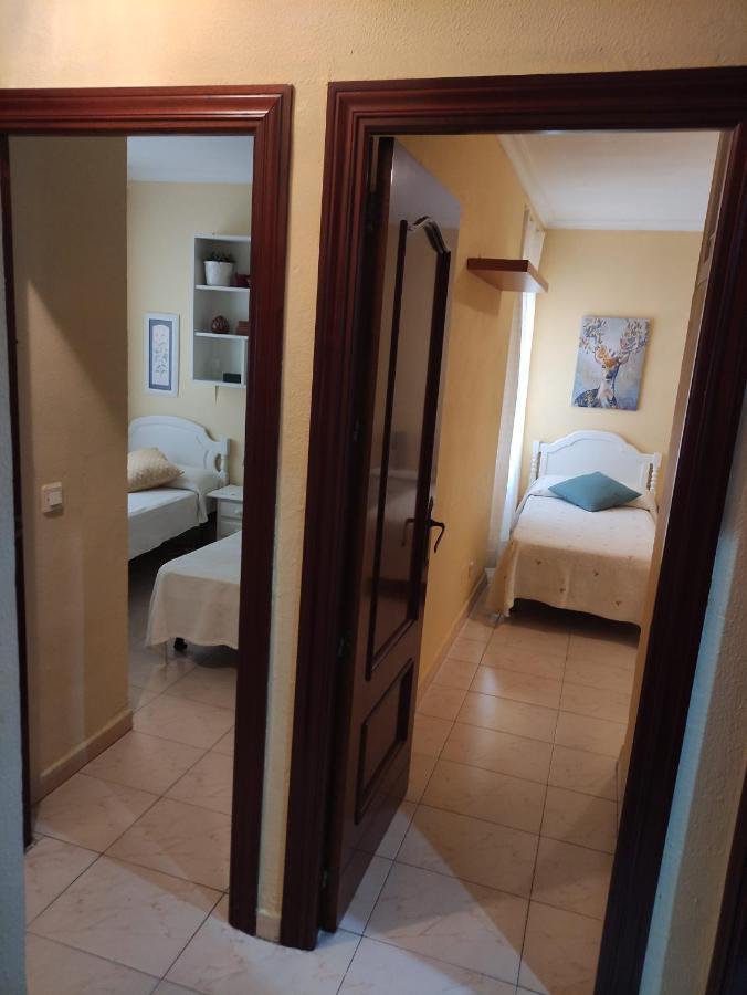 Apartamento Amplio piso junto a Playa Victoria Cádiz Exterior foto