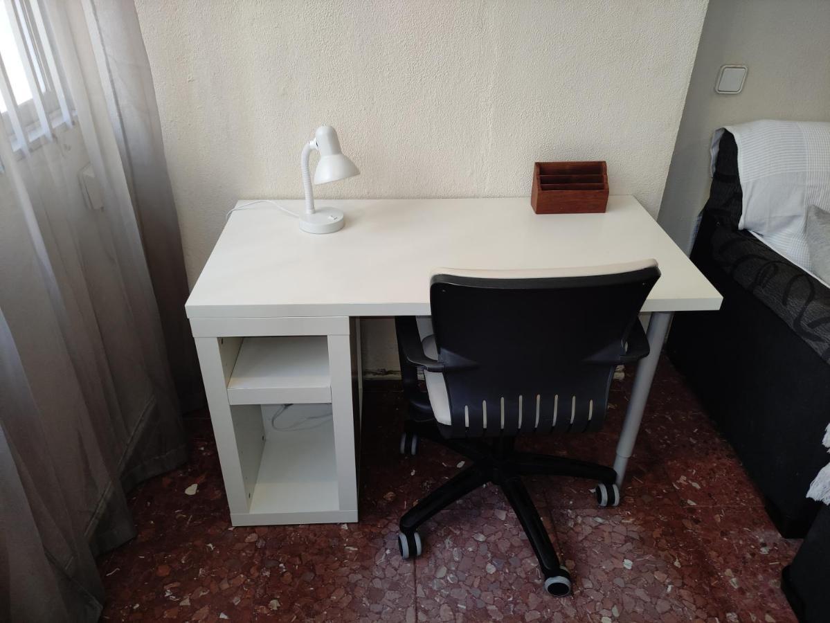 Apartamento Amplio piso junto a Playa Victoria Cádiz Exterior foto