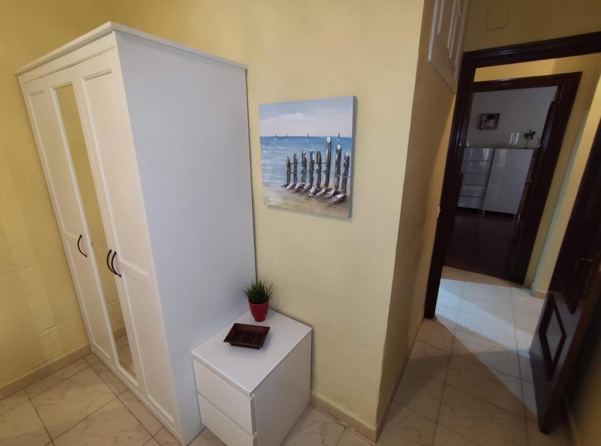 Apartamento Amplio piso junto a Playa Victoria Cádiz Exterior foto