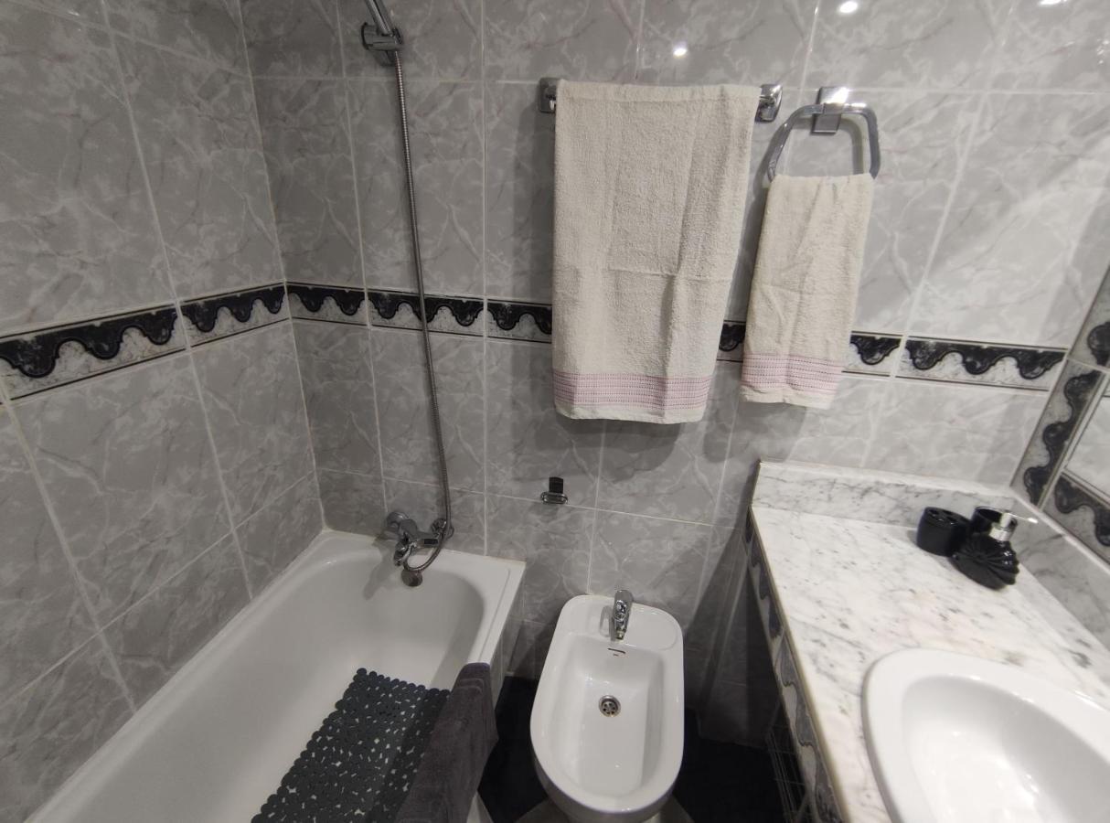 Apartamento Amplio piso junto a Playa Victoria Cádiz Exterior foto