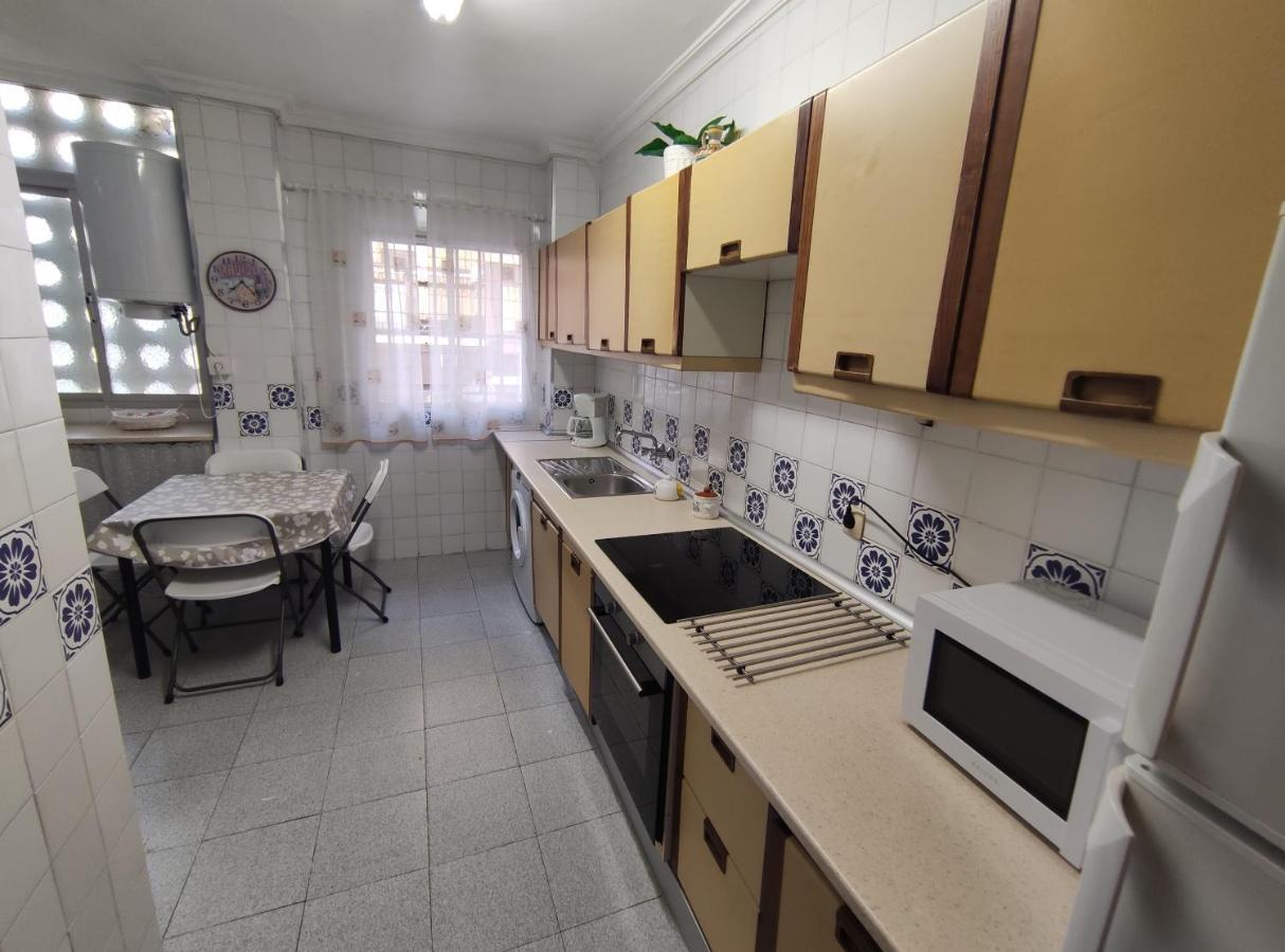 Apartamento Amplio piso junto a Playa Victoria Cádiz Exterior foto