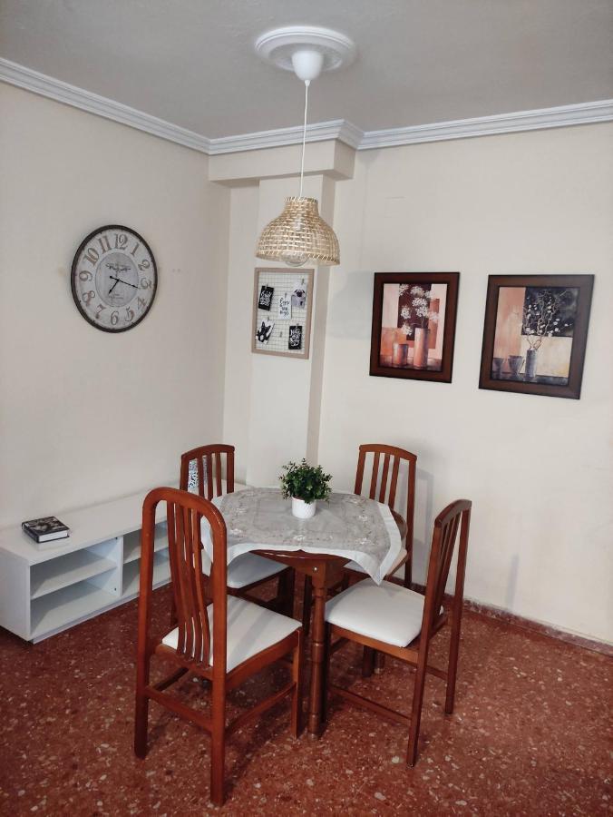 Apartamento Amplio piso junto a Playa Victoria Cádiz Exterior foto