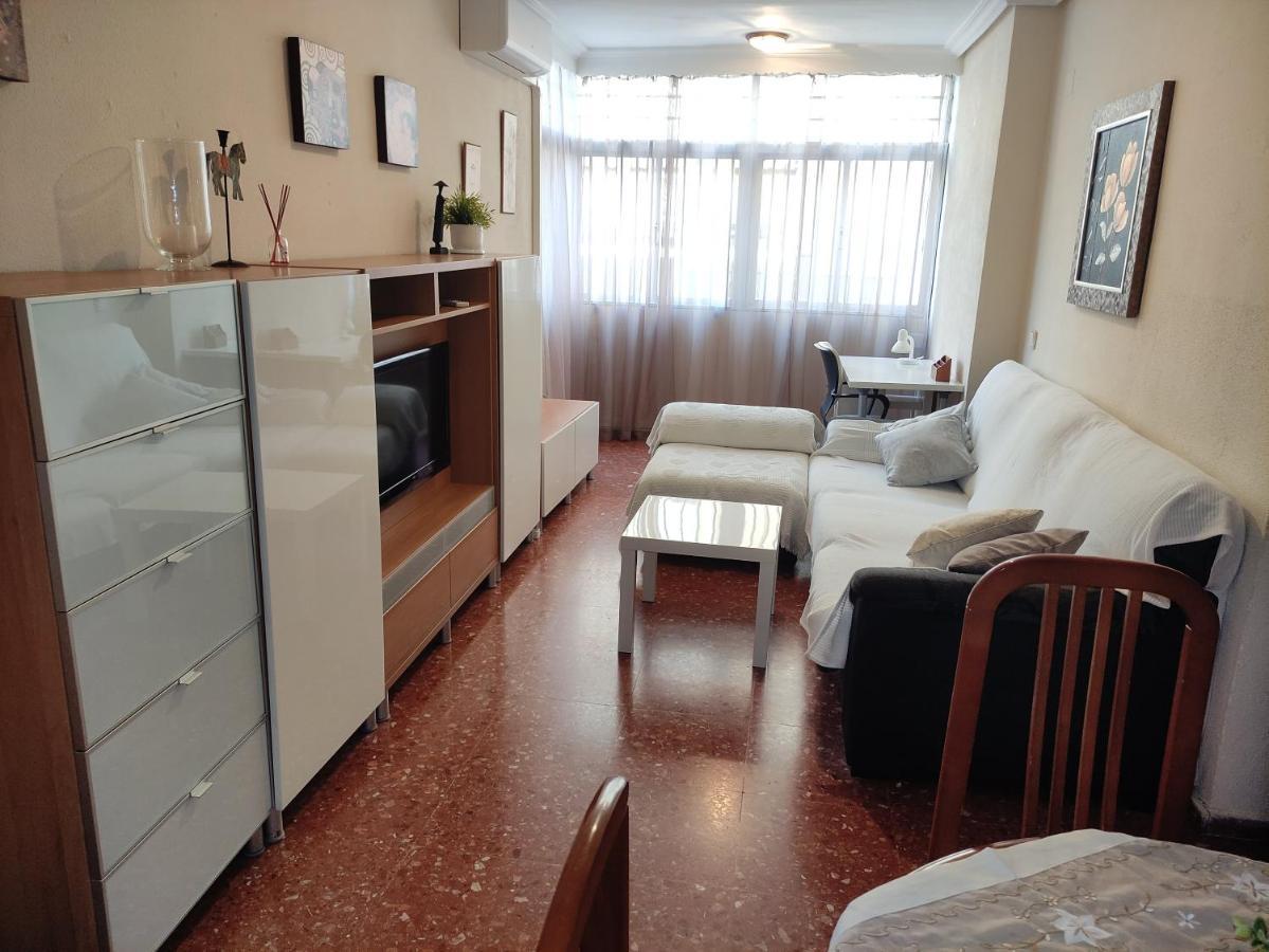 Apartamento Amplio piso junto a Playa Victoria Cádiz Exterior foto